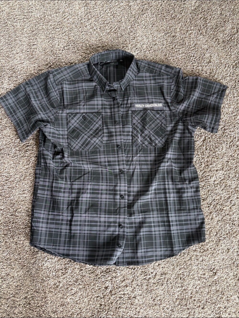 Harley-Davidson Men’s Black and Gray Plaid Short Sleeve Button-Down Shirt